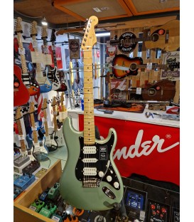 Fender Player Stratocaster HSH limited